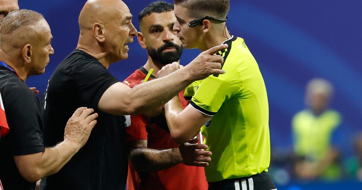 Egypte klaagt dat ambtenaren bevooroordeeld waren in de WK-nederlaag tegen Argentinië