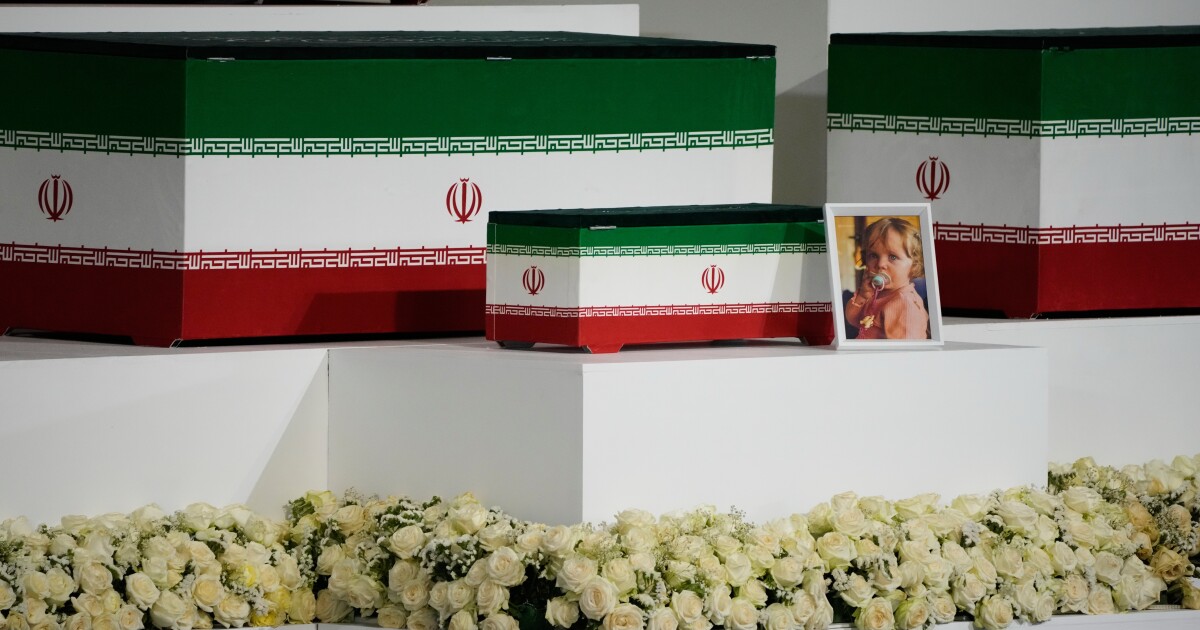 Iran plant een dagenlange begrafenis voor Opperste Leider Khamenei na de oorlogsdood