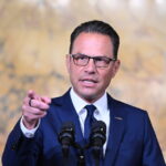 Ambtenaren van Shapiro, Pa. blijven druk uitoefenen op de strijd tegen de regels voor het stemmen per post van Trump