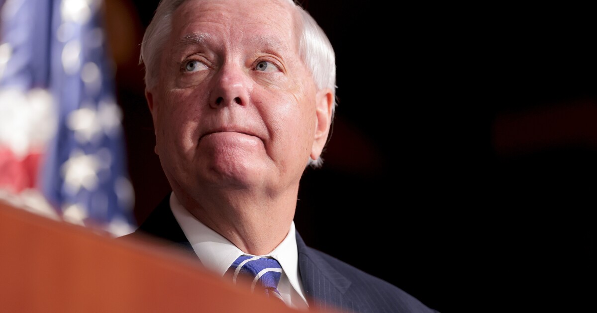 De Senaat keurt de Russische sanctiewet goed, die lange tijd werd verdedigd door Lindsey Graham