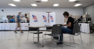 In Minnesota en Wisconsin zullen competitieve voorverkiezingen opnieuw de macht van progressieve kandidaten op de proef stellen