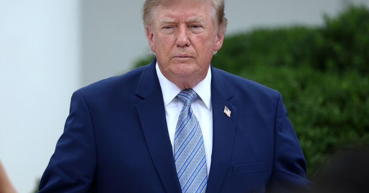 Trump verklaart een economische oorlog aan Iran. En SCOTUS zal beslissen over de balzaal in het Witte Huis