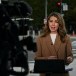 CNN, MS NOW en Politico klagen Trump aan nadat hij is uitgesloten van het Witte Huis