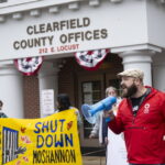 De commissarissen van Clearfield County stemmen met 2-1 voor verlenging van het contract van het Moshannon-detentiecentrum
