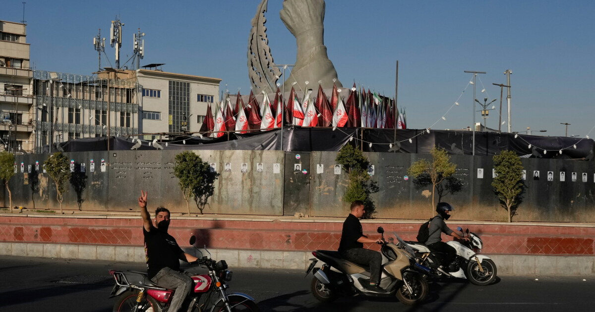 Door de VN gesteunde deskundigen noemen mogelijke Amerikaanse oorlogsmisdaden in Iran, waaronder een aanval op scholen