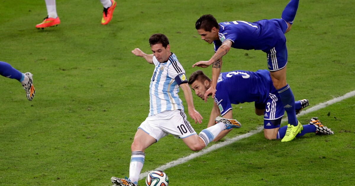 Lionel Messi zegt dat hij stopt met internationaal spelen voor Argentinië