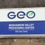 Pa. Dems, immigrantenrechtengroepen dringen aan op informatie over het contract van het Moshannon ICE-detentiecentrum nu de provincie voor verlenging stemt