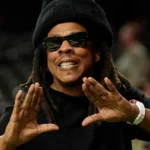 Jay-Z kiest zichzelf als headliner tijdens de rustshow van de Super Bowl in Zuid-Californië