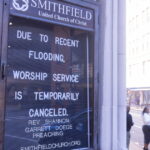 Overstromingen bedreigen de Smithfield-kerk in Pittsburgh, maar twee gemeenten vinden hoop onder één dak